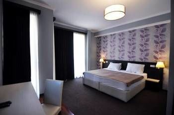 Hotel Log Inn Luxury