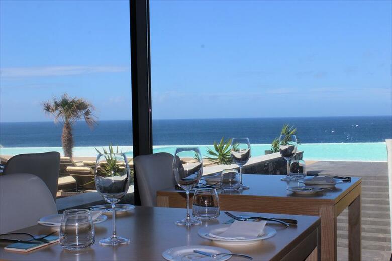 Hotel Pedras Do Mar Resort & Spa