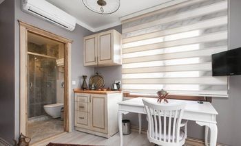 Galatolia Suites