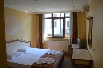 Ayvalik Palas Hotel