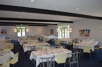 Bed & Breakfast Femh�j