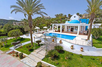 Grande Dame Villa