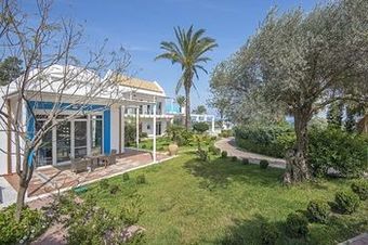 Grande Dame Villa