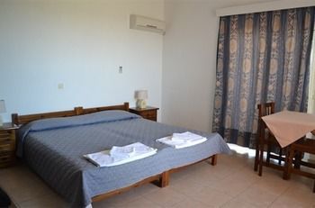 Petasos Apartments