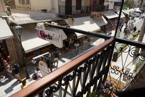 Favela Boutique Hotel