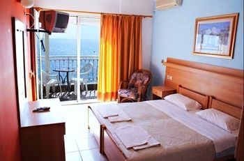 Hotel Themis