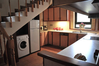 Villas Kalives