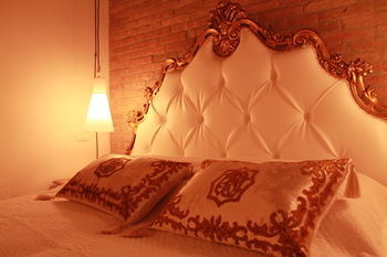 Bed & Breakfast Rigoletto Charm