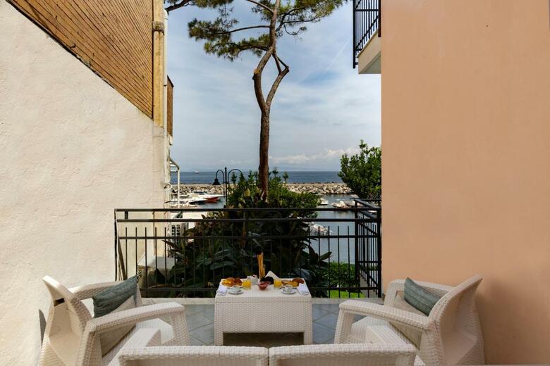 Apartamento Sea Breeze Residence