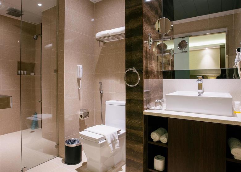 Best Western Plus Hotel Subic