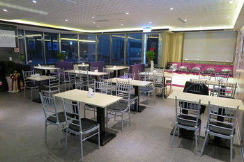 E91 Hotel