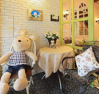 Hotel Ola House