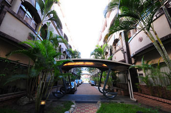 East Coast Hotel