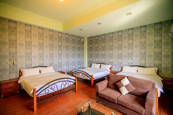 Starry Hotel