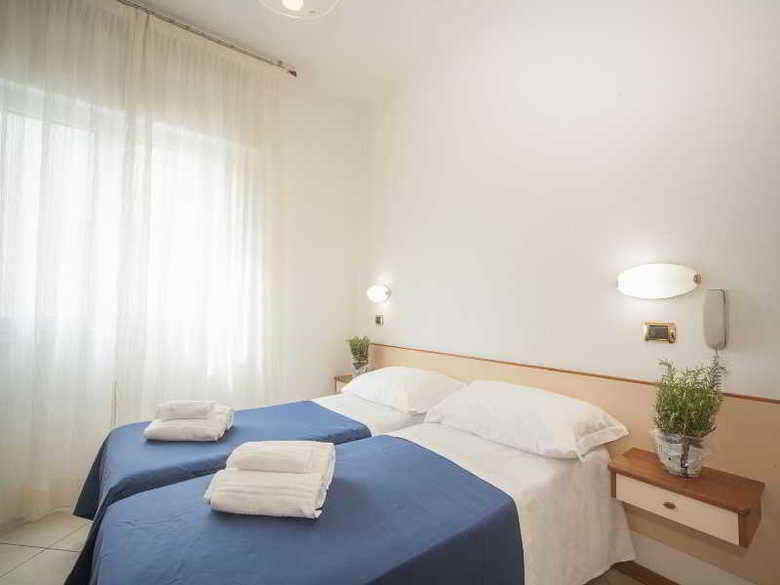 Hotel Manola