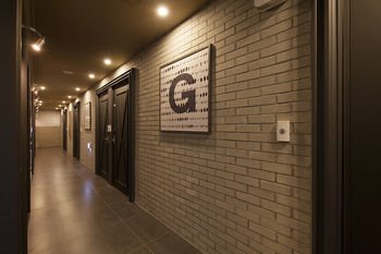 Hotel Gray