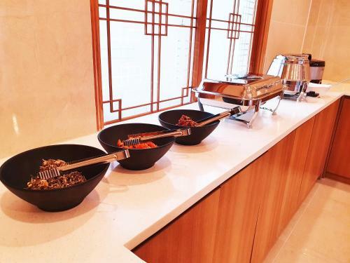 Uneed Hotel