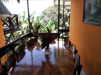Hotel Chez Lorna