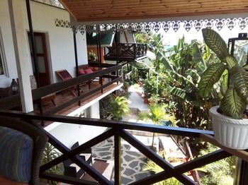Hotel Chez Lorna