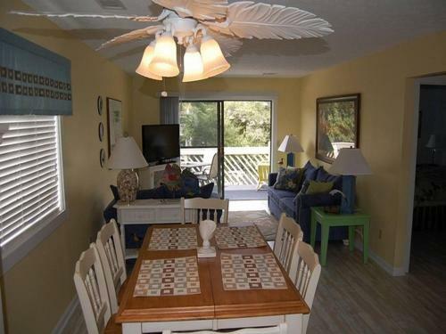 Shipwatch Pointe L-301 Apartment
