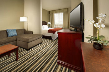 Hotel Comfort Suites