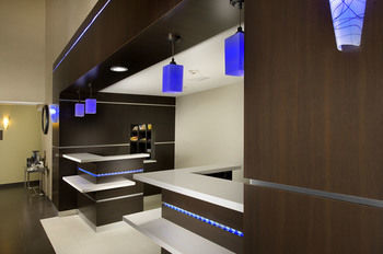 Hotel Comfort Suites