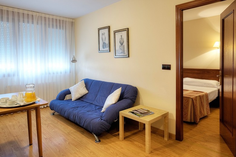 Hotel Apartamentos Arias
