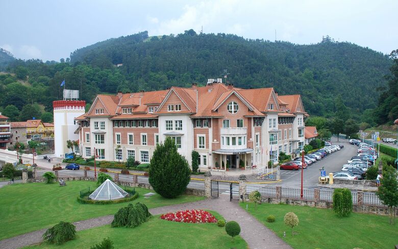 Gran Hotel Balneario de Puente Viesgo