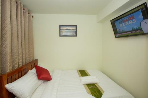 Hostal Precious House Guesthouse