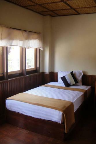Posada Three Seasons Inn & Spa