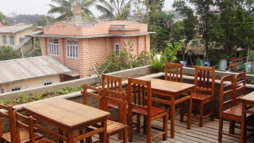 Posada Three Seasons Inn & Spa