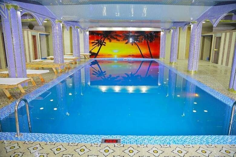 Hotel Hon Saroy
