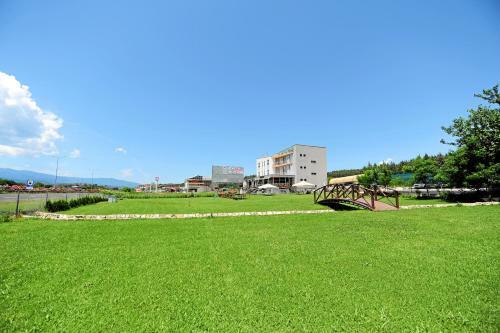 Vu-dent Apartments