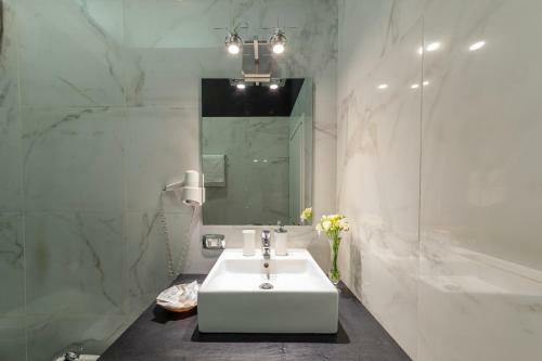 Bed & Breakfast Il Ventre Di Napoli "broggia"