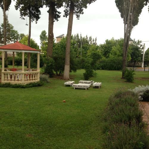 Lago Hotel