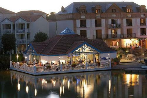 Apartamentos Appartement L'archippel & Ses 2 V�los