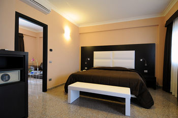 Euro House Hotel