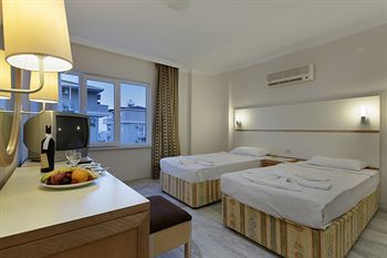 Hotel Larissa Holiday Beach Club - All Inclusive