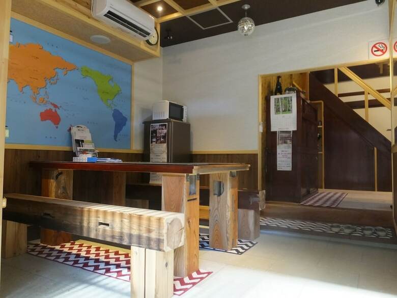 Hostal Guesthouse Mikkaichi