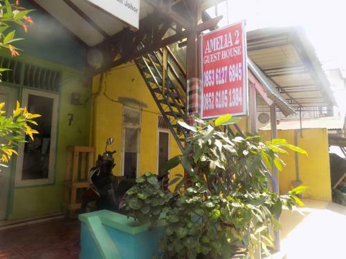 Hostal Amelia 2 Guest House