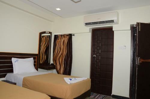Hotel Bg Residency