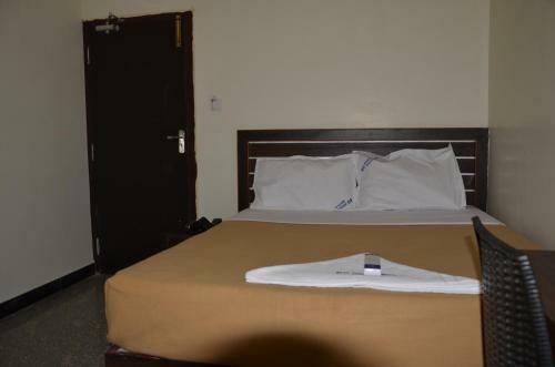 Hotel Bg Residency