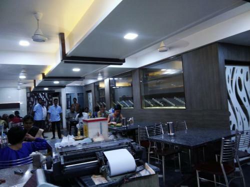 Hotel Bg Residency