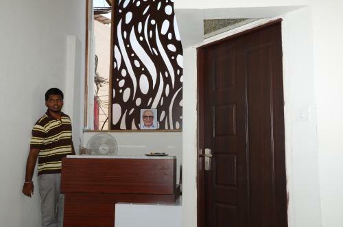 Hotel Bg Residency