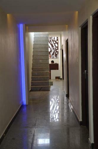 Hotel Bg Residency