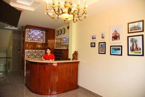 Ly Ky Hotel