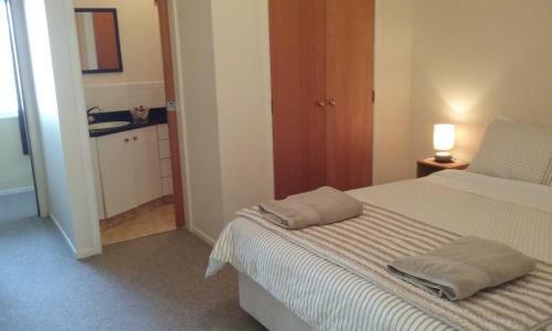 Ocean View Raglan B&B