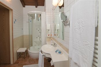 Hotel Cruccuris Resort