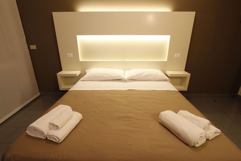 Hotel Desire'