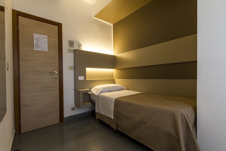 Hotel Desire'
